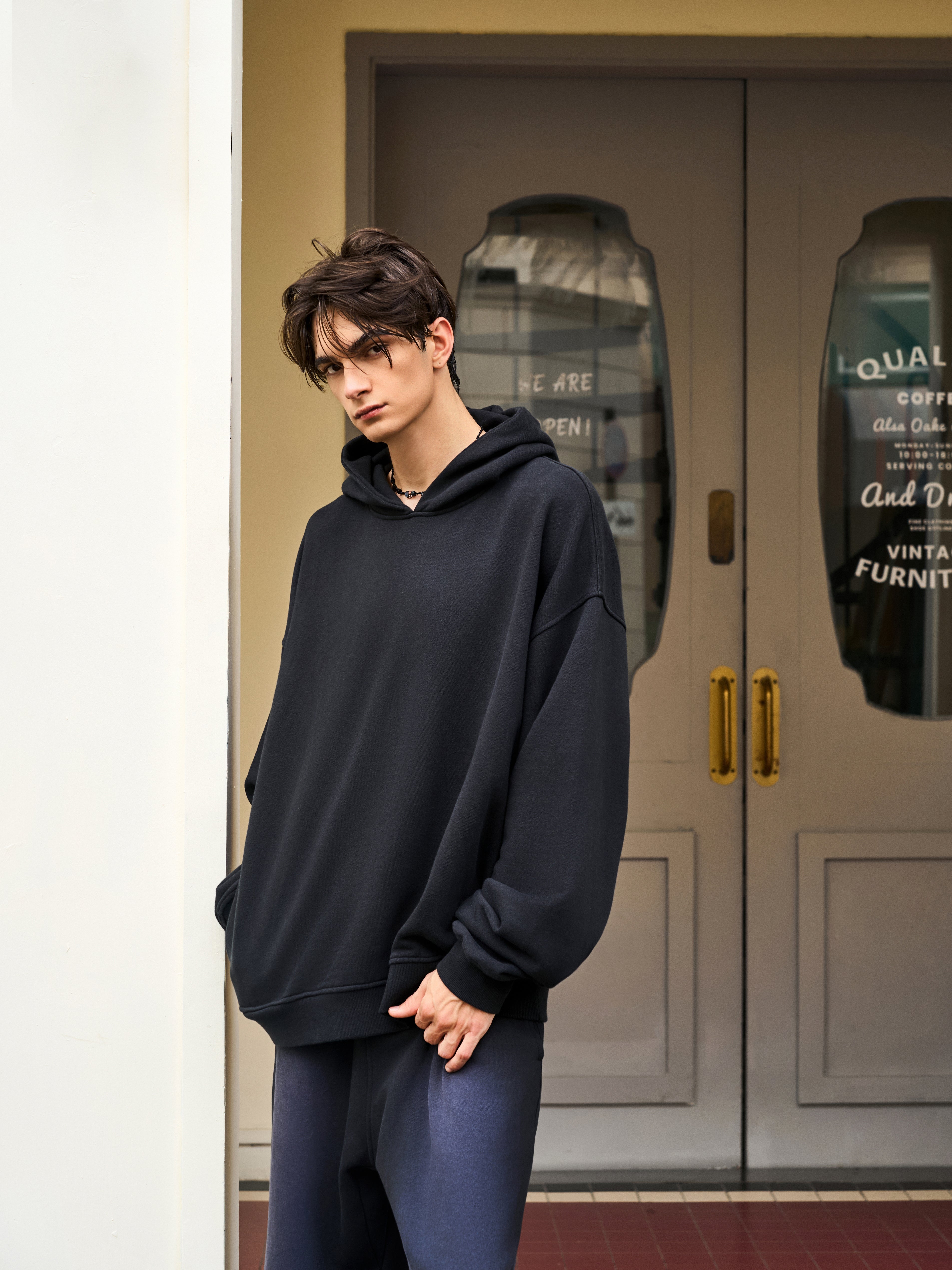 Men's Oversize Black side pocket hoodie