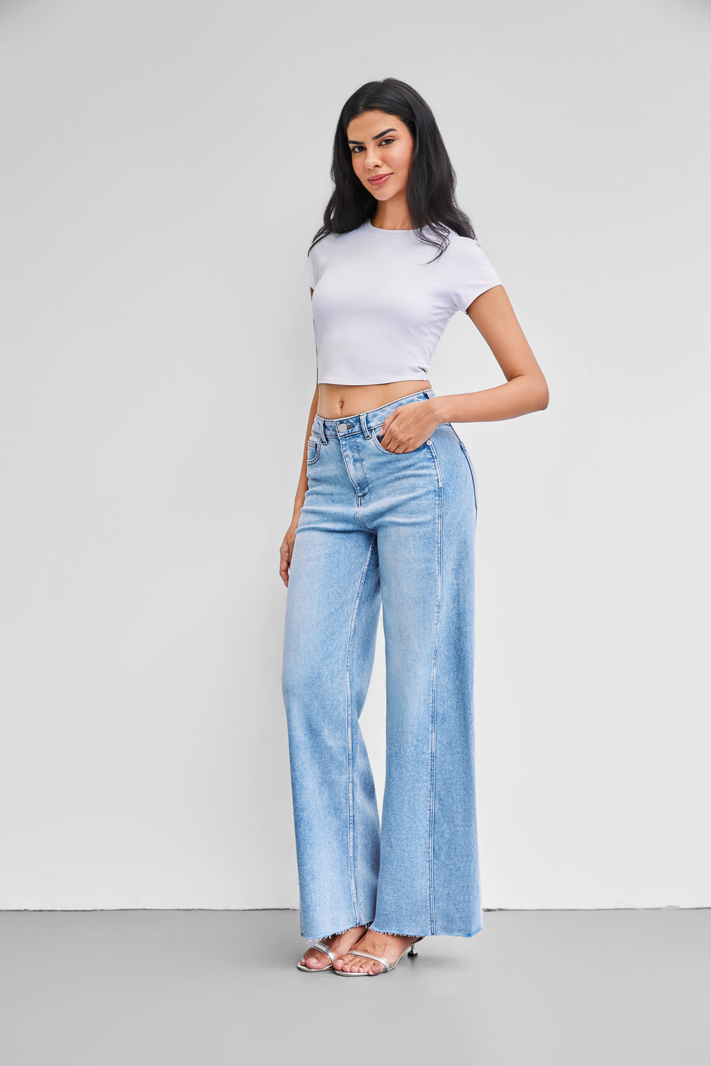Women's High-Waisted Light Blue Wide-Leg Jeans