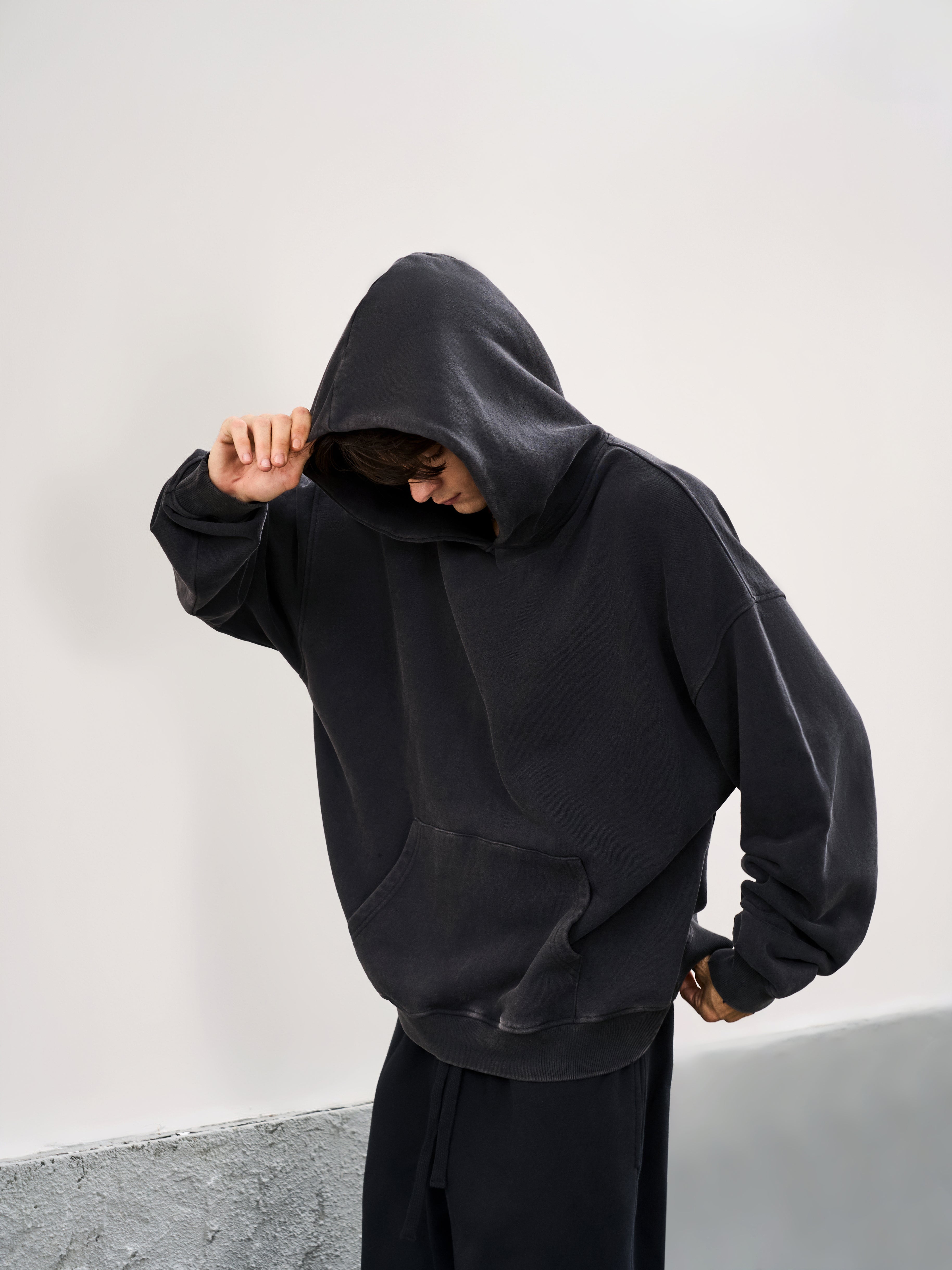Men's Oversized Vintage Black Hoodie
