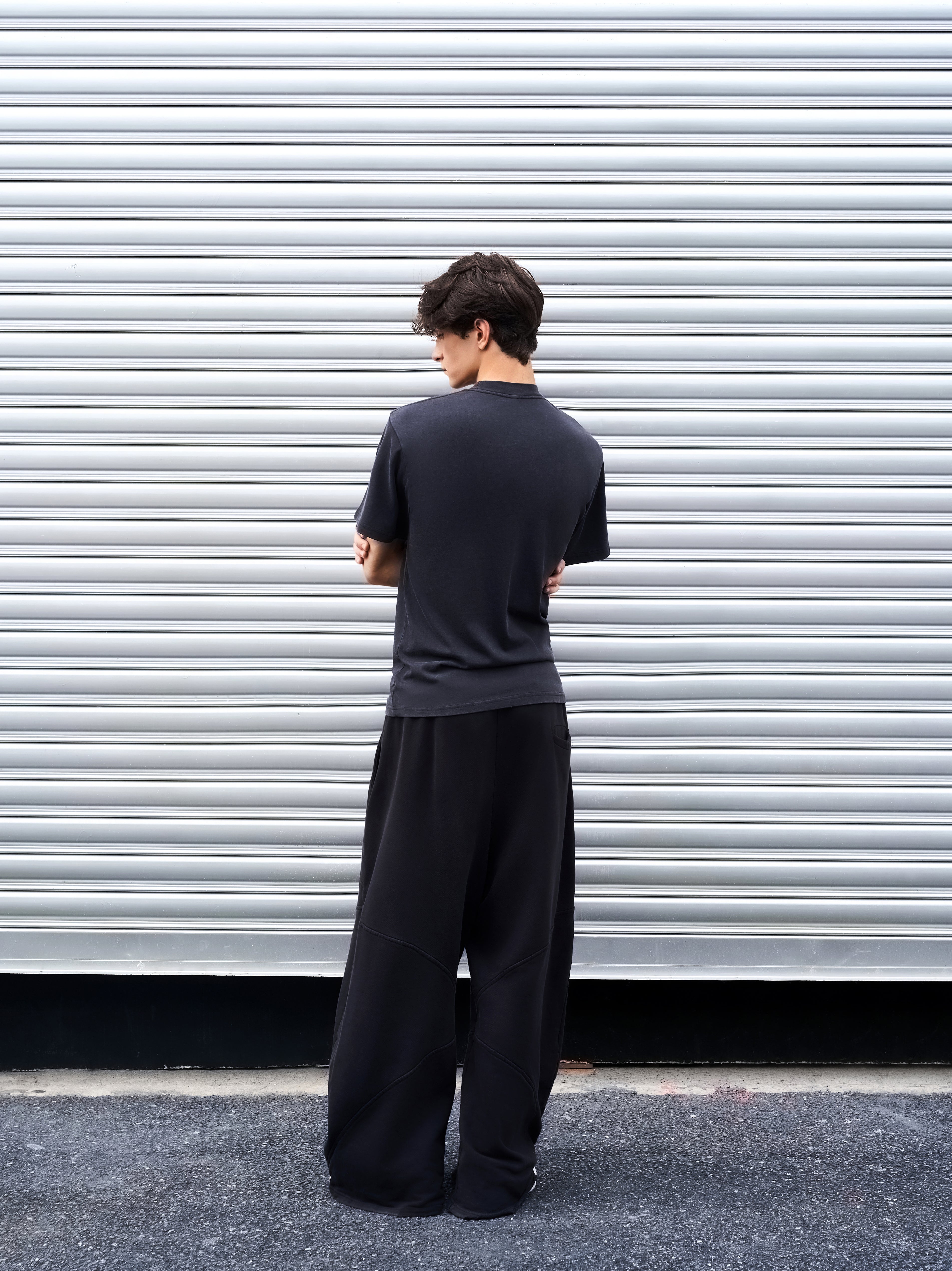 Men's Classic Minimalist Black T-Shirt