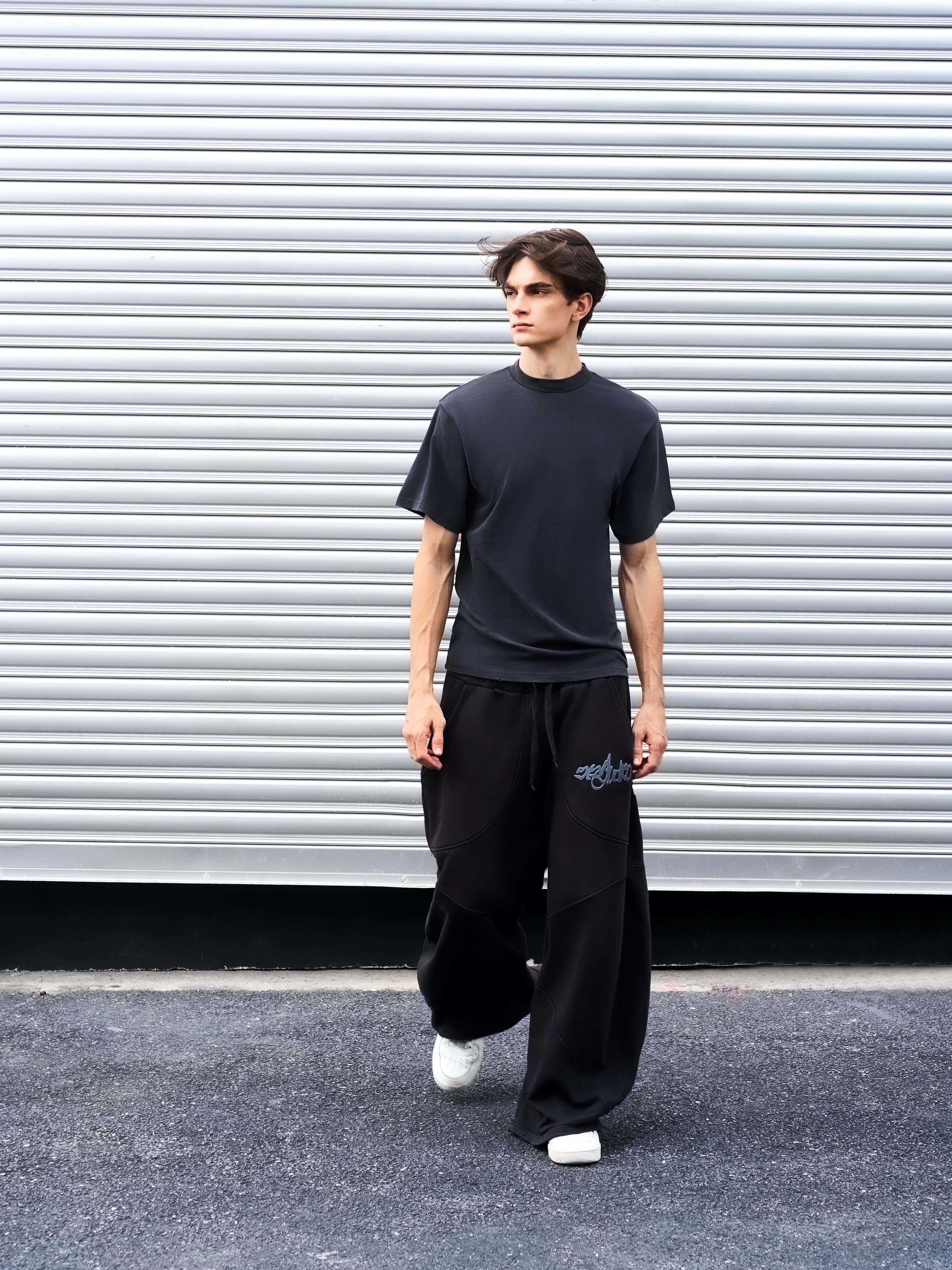 Men's Classic Minimalist Black T-Shirt