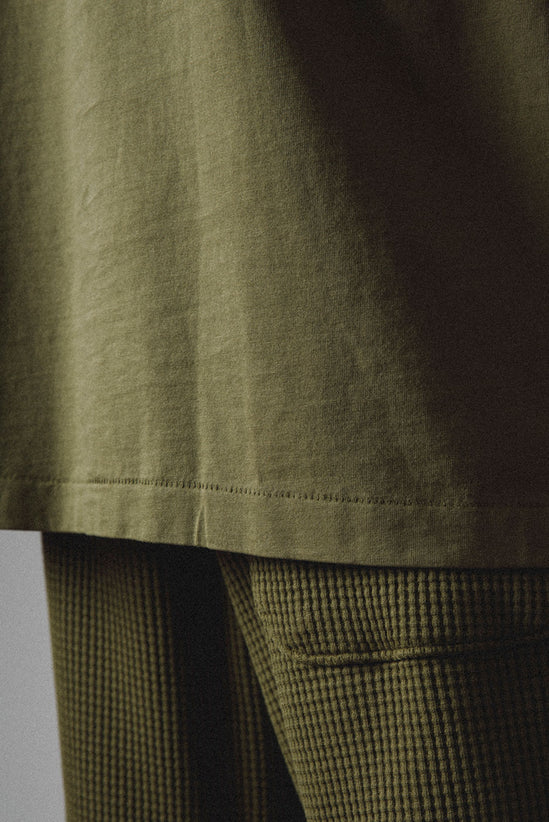 VINTAGE OLIVE T-shirt